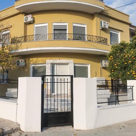 Rodies Apartment Chalkís المظهر الخارجي الصورة