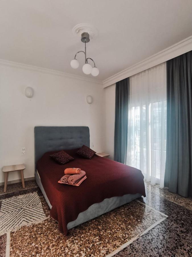 Rodies Apartment Chalkís المظهر الخارجي الصورة