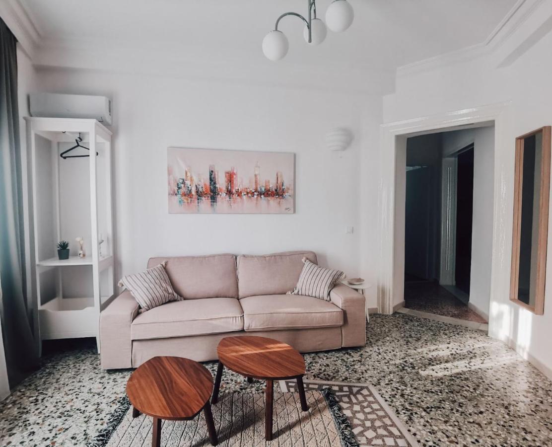 Rodies Apartment Chalkís المظهر الخارجي الصورة