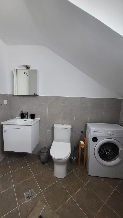 Rodies Apartment Chalkís المظهر الخارجي الصورة